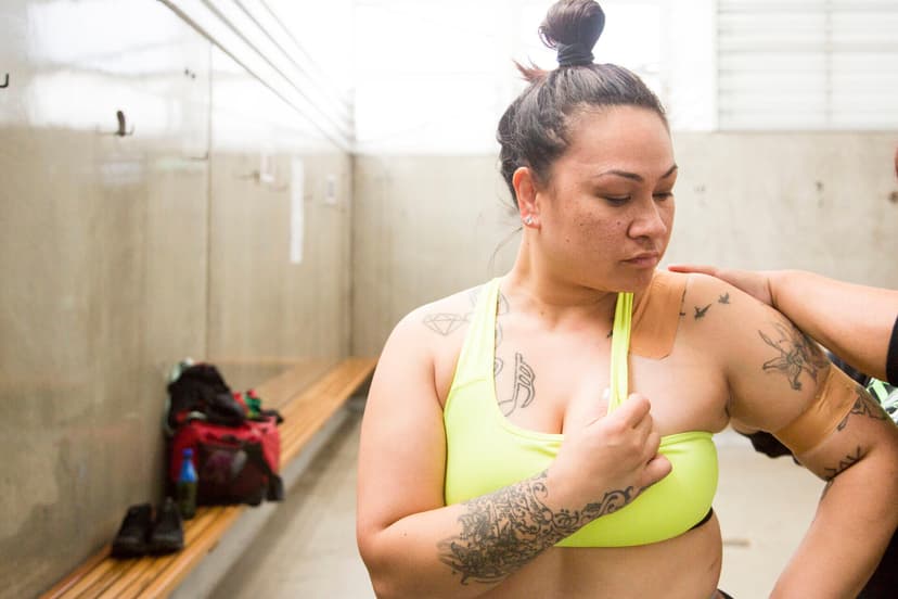 Selecting the right sports bra for exercise